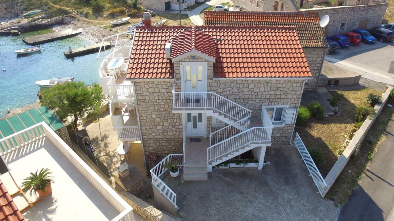 Apartment Karuza Rukavac Vis Esterno foto