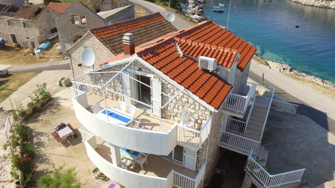 Apartment Karuza Rukavac Vis Esterno foto