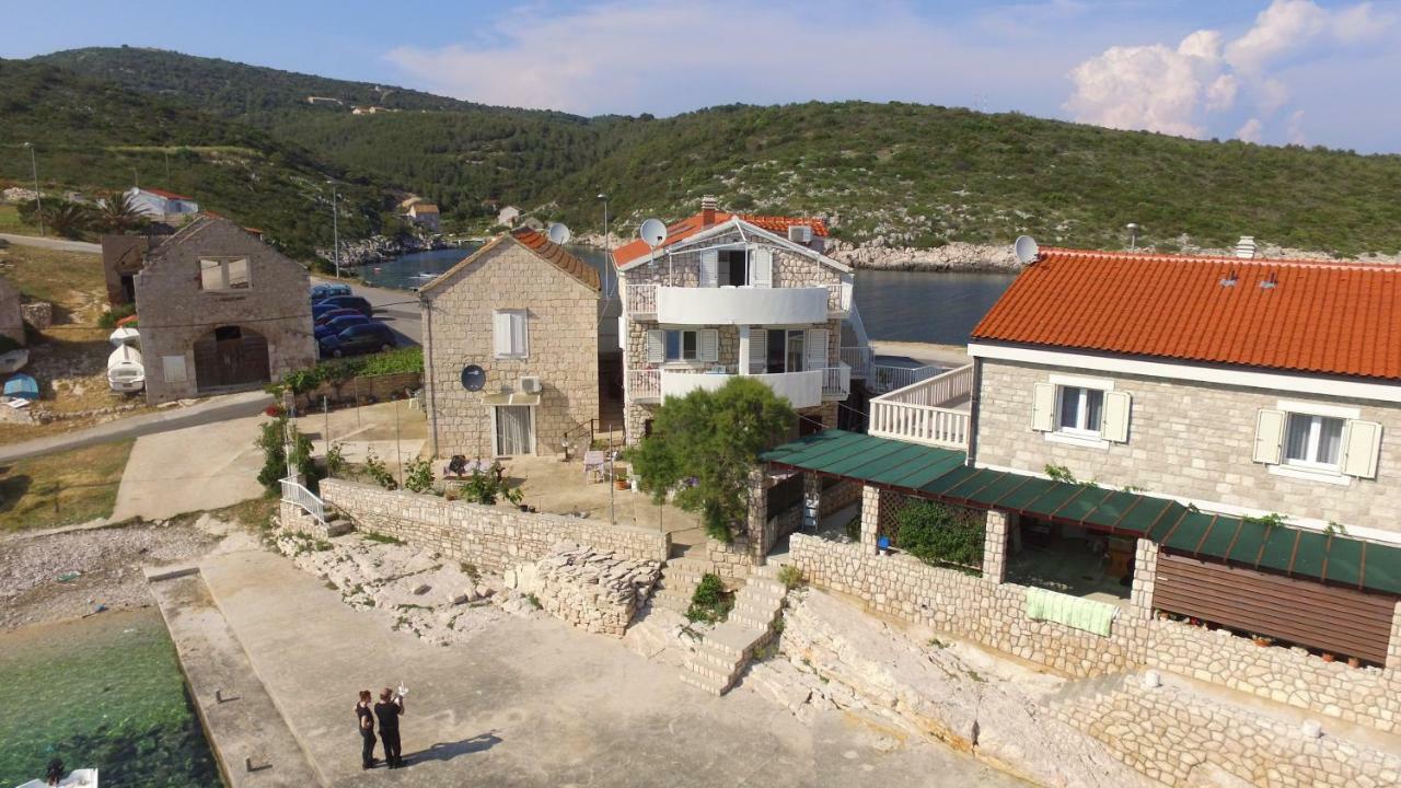 Apartment Karuza Rukavac Vis Esterno foto