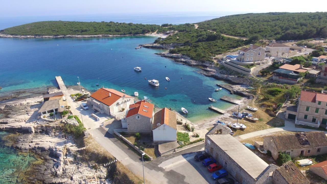 Apartment Karuza Rukavac Vis Esterno foto