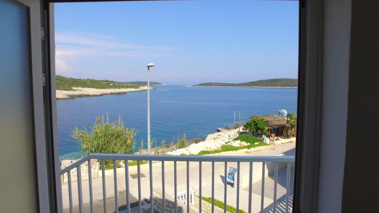 Apartment Karuza Rukavac Vis Esterno foto